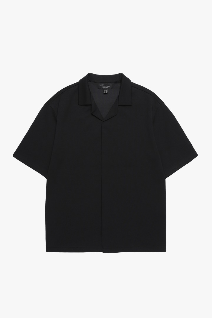 Hidden Button Collar T- Shirt - BLACK