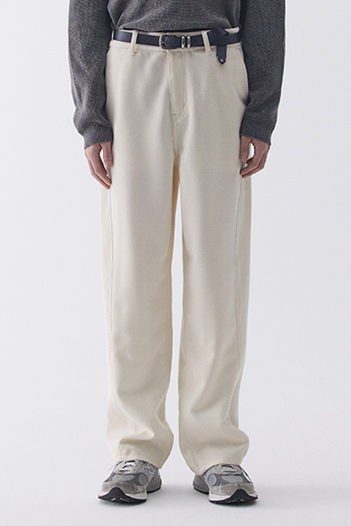 Curved Twill Wide Pants - Ivory